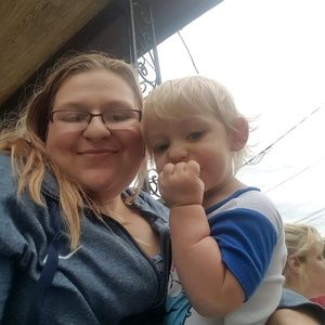 Meet your Posher, Kendra